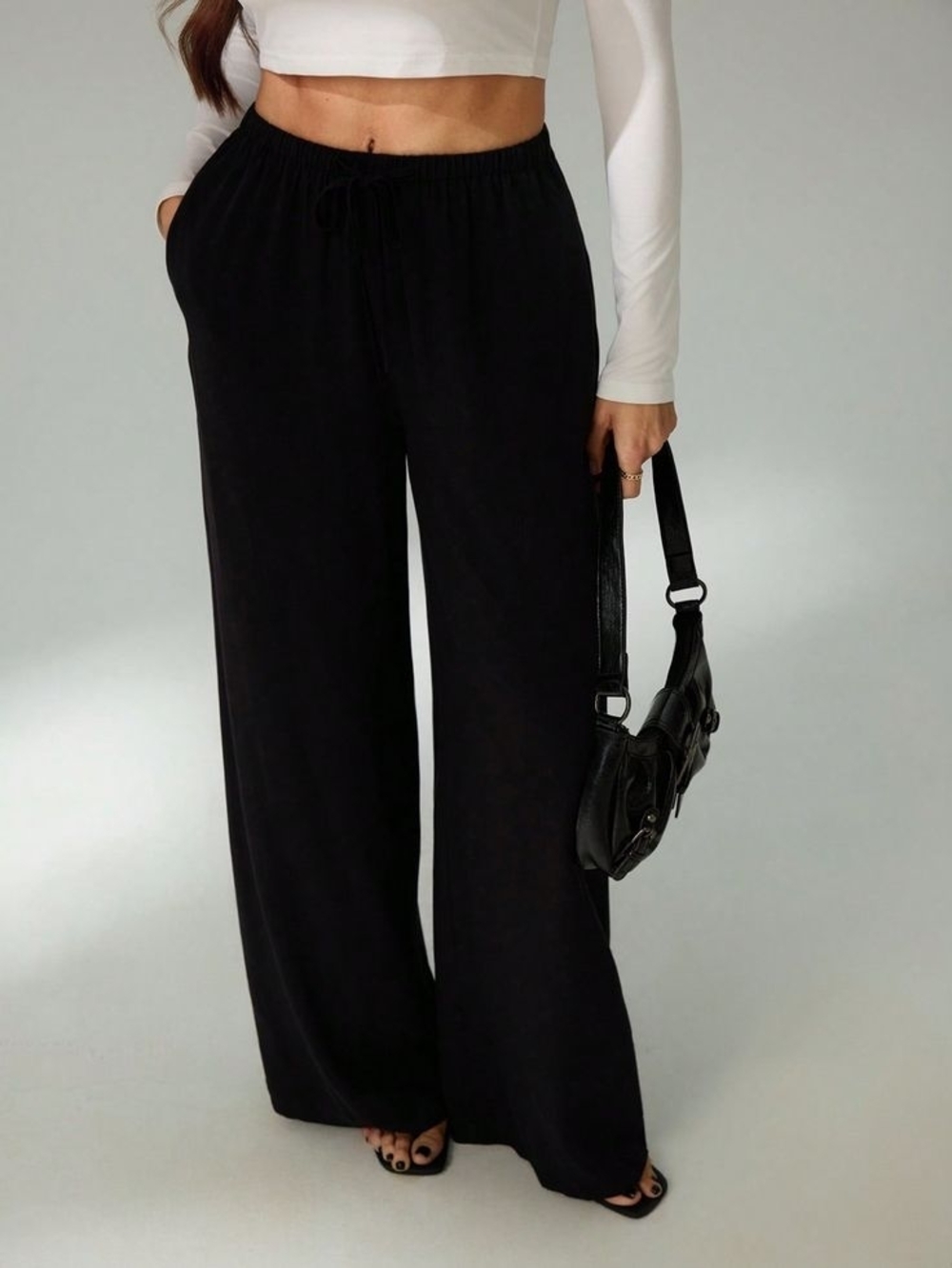 NEW -Bundle Of 2 Black Wide-Leg Woven Pants Large